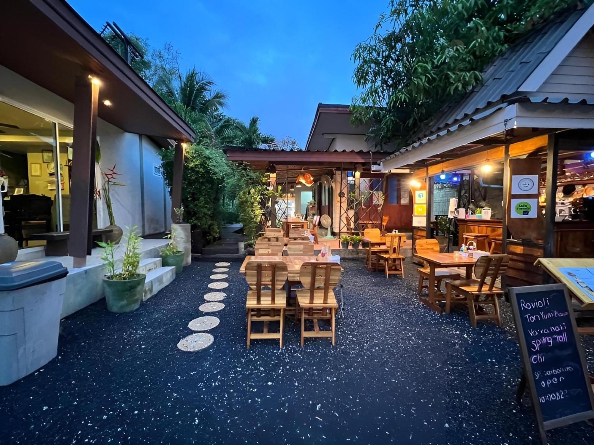 Naiyang Boutique Resort Ban Phak Chit Bagian luar foto