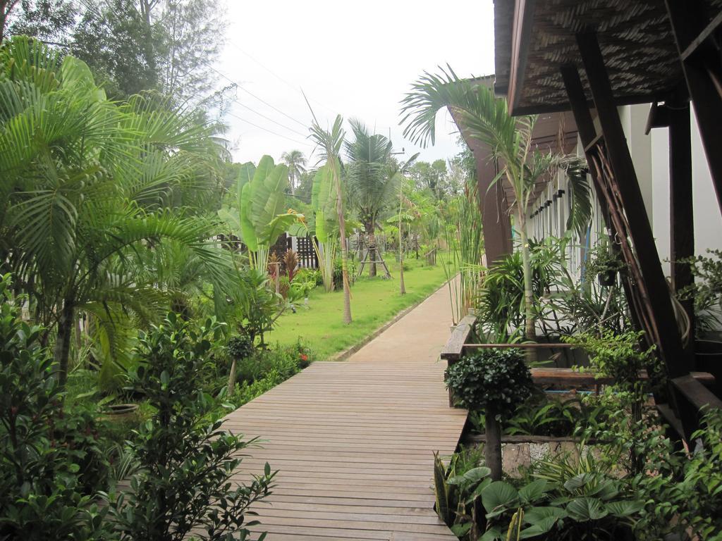 Naiyang Boutique Resort Ban Phak Chit Bagian luar foto