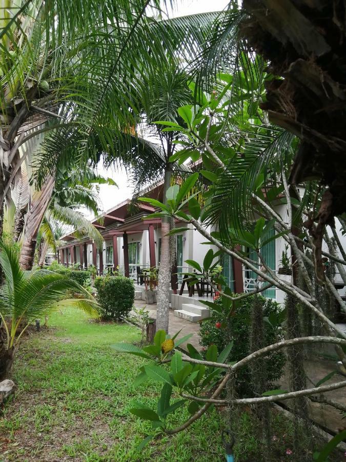 Naiyang Boutique Resort Ban Phak Chit Bagian luar foto